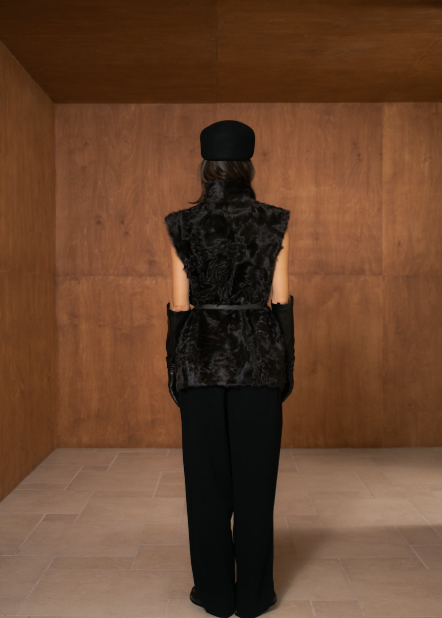 Nerine Vest in Virgin Lambskin